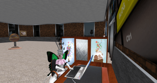 Blogging Tangle @ Blogz R Us